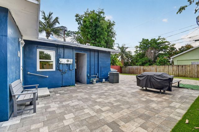 4329 Kirk Road, Lake Worth, FL 33461