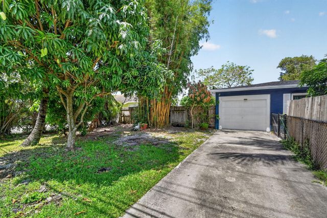 4329 Kirk Road, Lake Worth, FL 33461