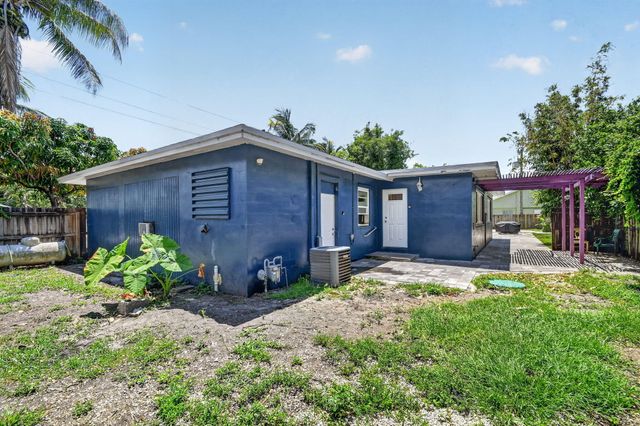 4329 Kirk Road, Lake Worth, FL 33461