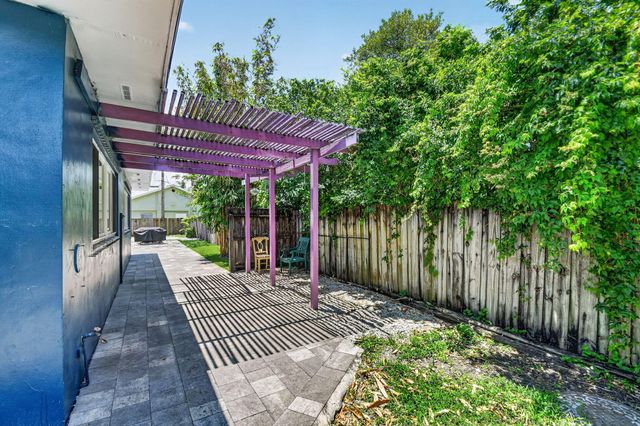 4329 Kirk Road, Lake Worth, FL 33461