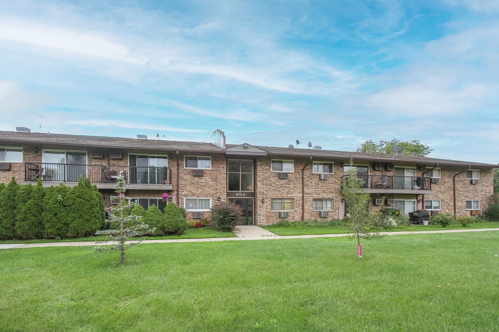 804 E Old Willow Road 105, Prospect Heights, IL 60070 — exterior