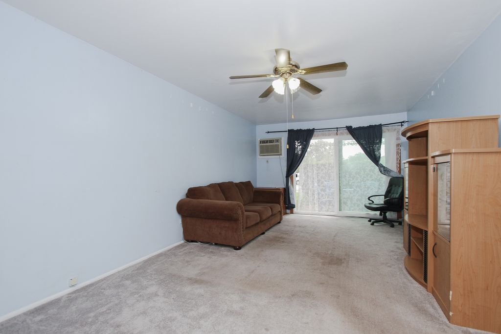 804 E Old Willow Road 105, Prospect Heights, IL 60070 — photo 2