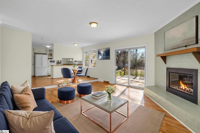 109 Wood Heights Avenue, Taylors, SC 29687