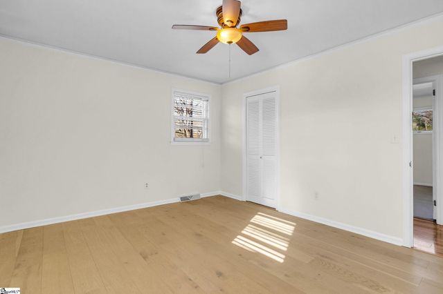 109 Wood Heights Avenue, Taylors, SC 29687