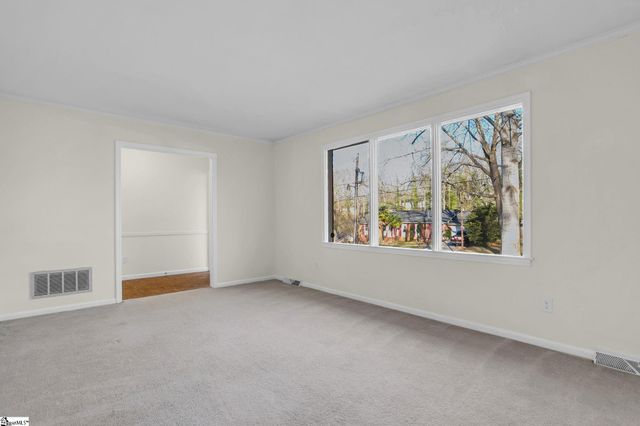 109 Wood Heights Avenue, Taylors, SC 29687