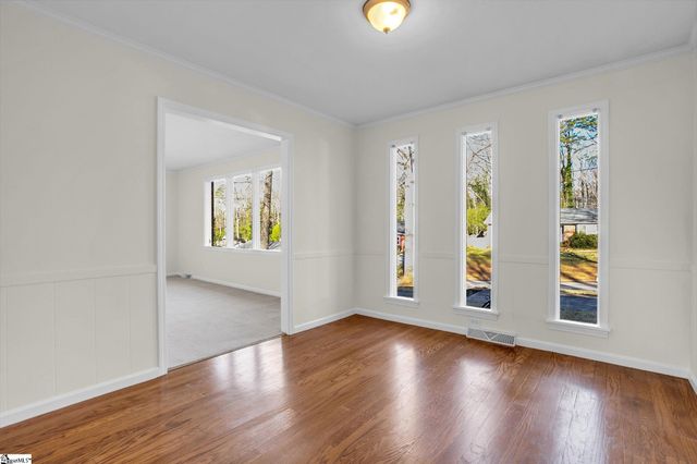 109 Wood Heights Avenue, Taylors, SC 29687