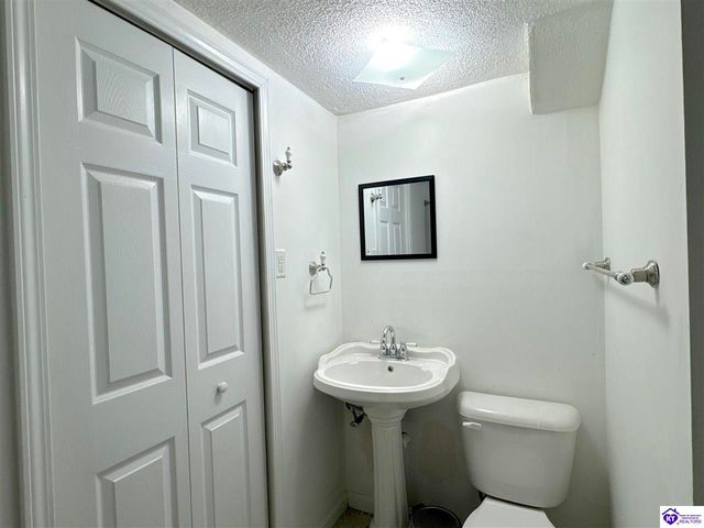 108 Hamilton Street, Radcliff, KY 40160