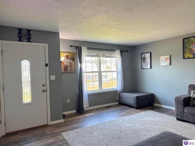 108 Hamilton Street, Radcliff, KY 40160