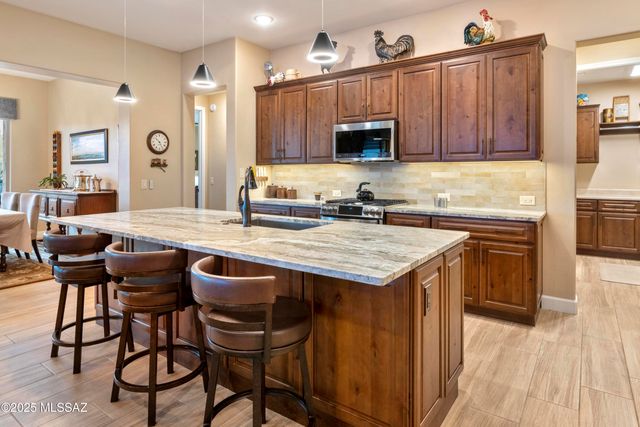 62896 E Thunder Rock Drive, Tucson, AZ 85739