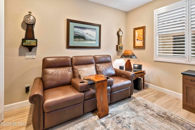 62896 E Thunder Rock Drive, Tucson, AZ 85739