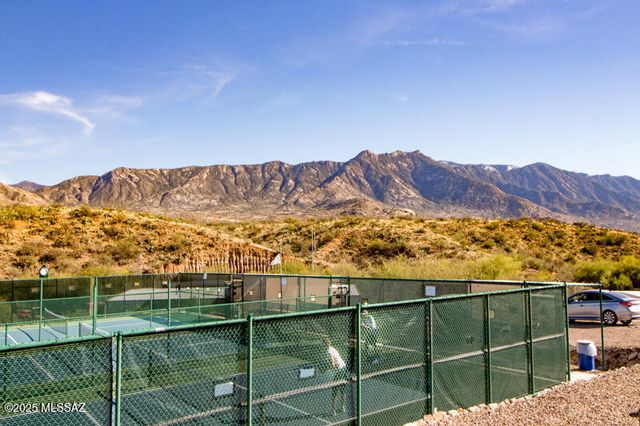 62896 E Thunder Rock Drive, Tucson, AZ 85739