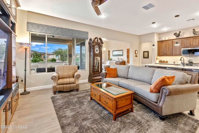 62896 E Thunder Rock Drive, Tucson, AZ 85739