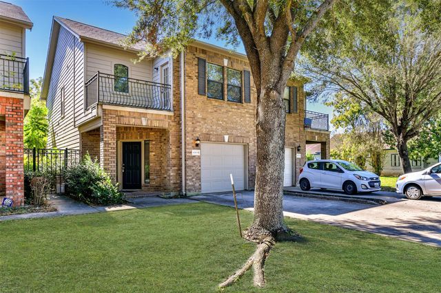 4214 Brinkley B, Houston, TX 77051