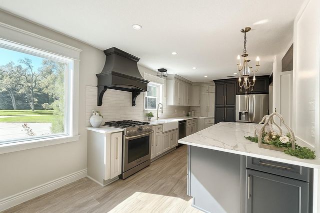 211 Garden West, Conroe, TX 77304