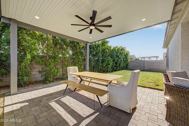 11303 E UTAH Avenue, Mesa, AZ 85212