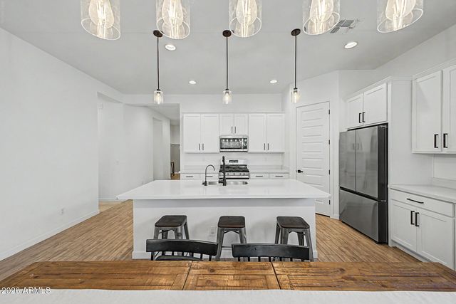 11303 E UTAH Avenue, Mesa, AZ 85212