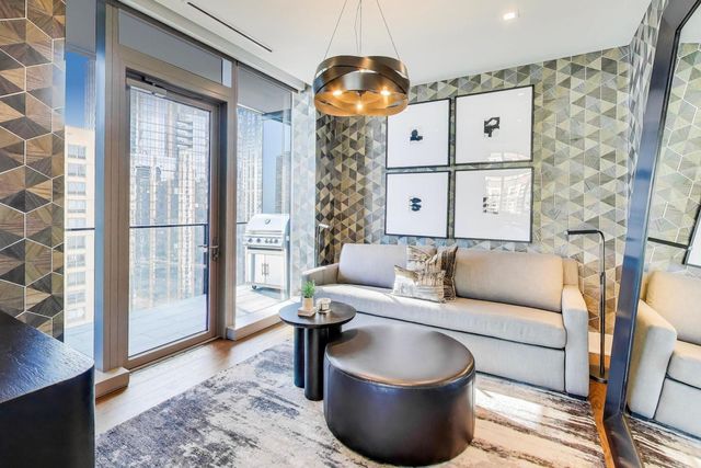 363 E Wacker Drive 2108, Chicago, IL 60601