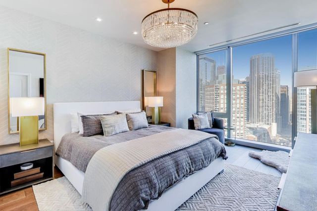 363 E Wacker Drive 2108, Chicago, IL 60601