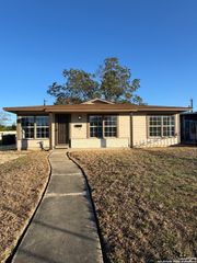 219 E Vestal Pl, San Antonio, TX 78221