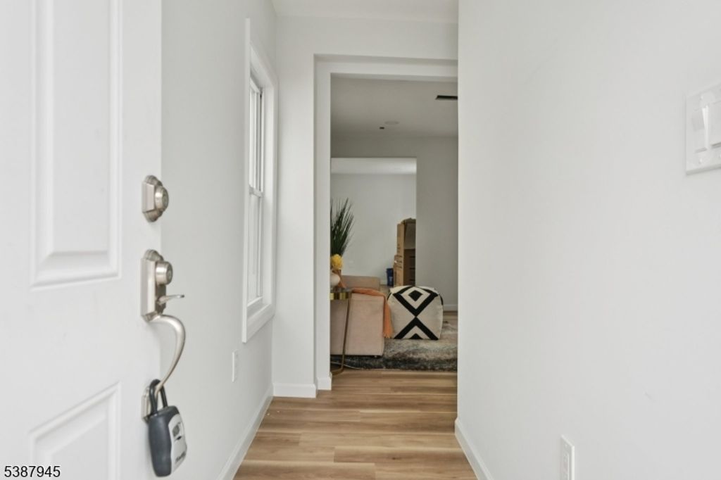 76 Mitchell St, West Orange Twp., NJ 07052 — photo 4