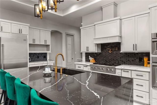 12829 N 38th Street, Edinburg, TX 78541