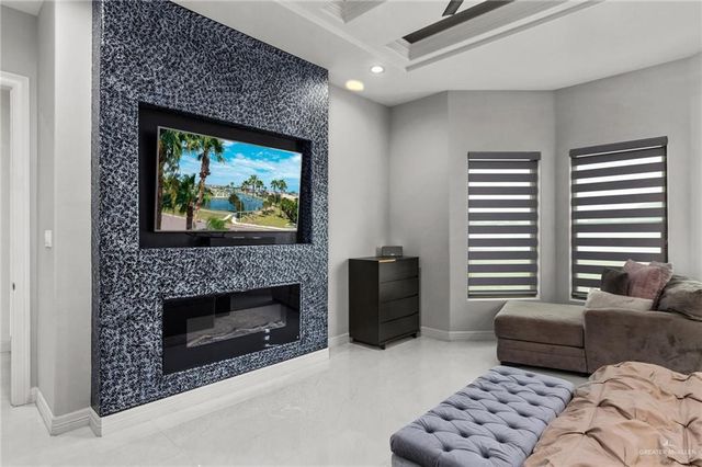 12829 N 38th Street, Edinburg, TX 78541