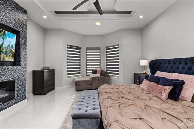 12829 N 38th Street, Edinburg, TX 78541