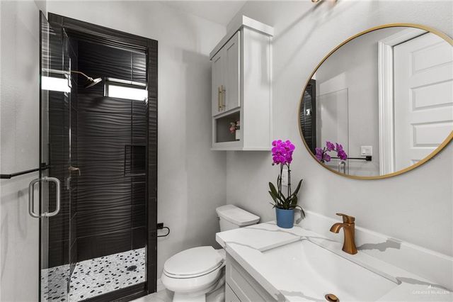 12829 N 38th Street, Edinburg, TX 78541