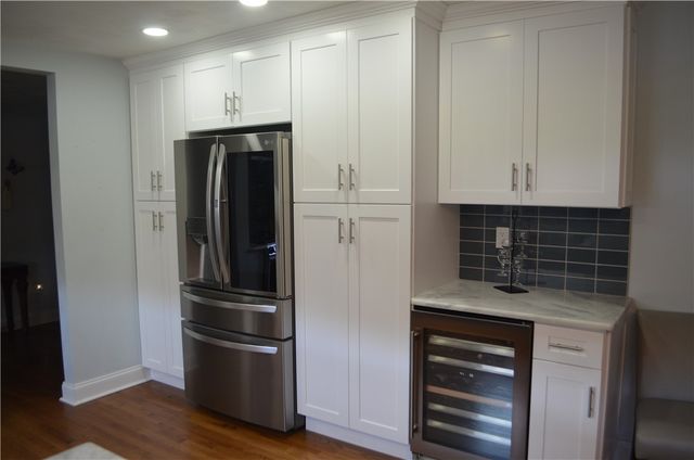 458 Bow St, Stockdale, PA 15483