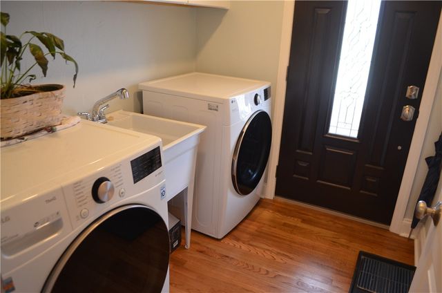 458 Bow St, Stockdale, PA 15483