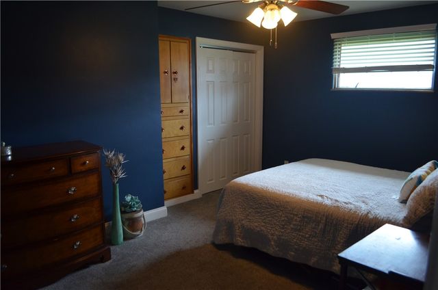 458 Bow St, Stockdale, PA 15483