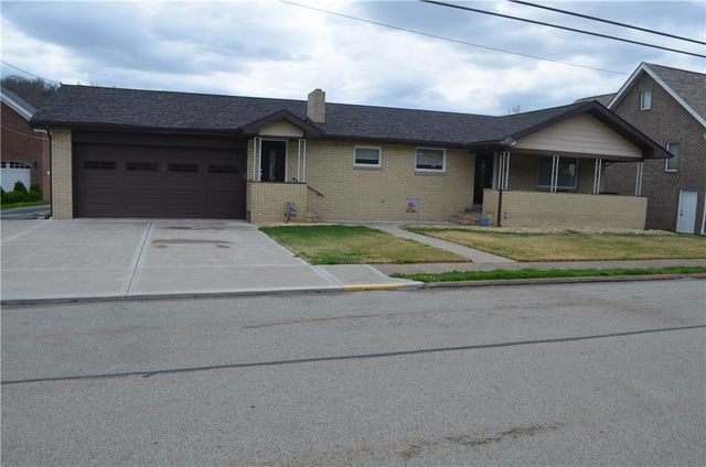 458 Bow St, Stockdale, PA 15483