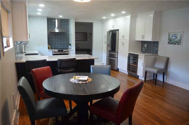 458 Bow St, Stockdale, PA 15483