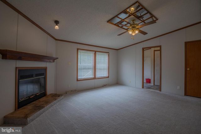 706 LOOP RD, Gerrardstown, WV 25420