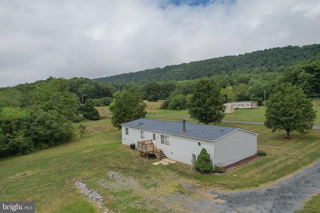 706 LOOP RD, Gerrardstown, WV 25420