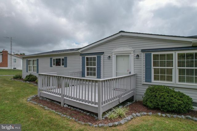 706 LOOP RD, Gerrardstown, WV 25420