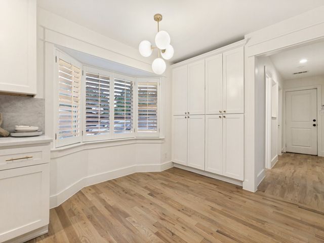 7262 Fernmeadow Drive, Dallas, TX 75248