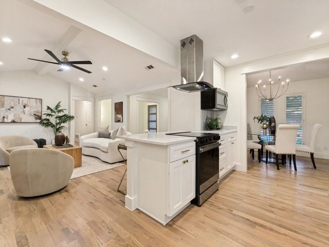 7262 Fernmeadow Drive, Dallas, TX 75248