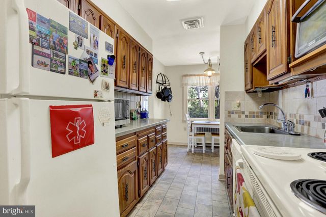 1701 WARREN STREET, New Cumberland, PA 17070