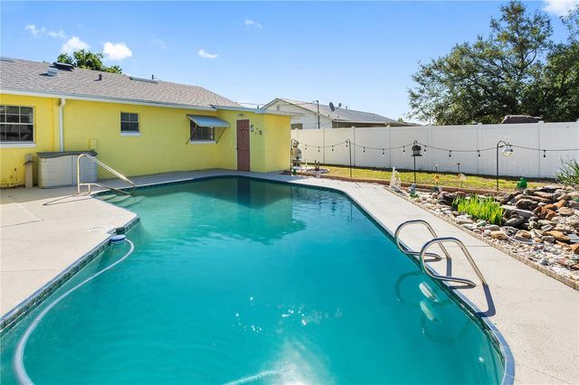 644 E CENTRAL AVENUE, Eagle Lake, FL 33839
