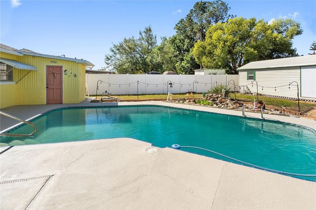 644 E CENTRAL AVENUE, Eagle Lake, FL 33839