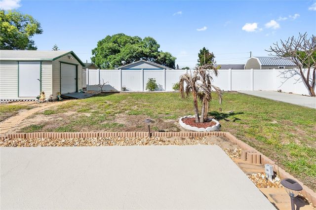 644 E CENTRAL AVENUE, Eagle Lake, FL 33839