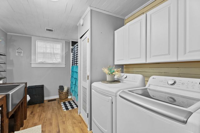 10878 Stuart, Brownsboro, TX 75756