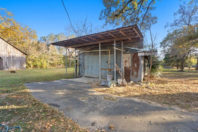 10878 Stuart, Brownsboro, TX 75756