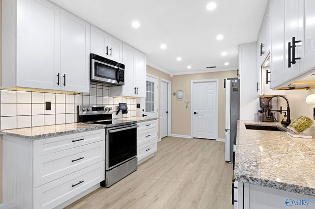 332 Ohara Drive, Albertville, AL 35950