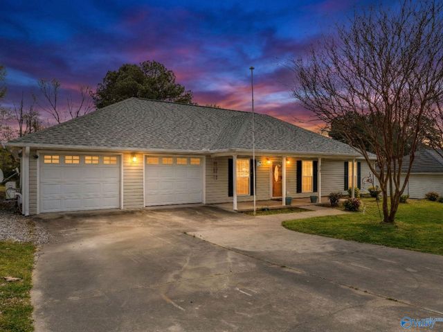 332 Ohara Drive, Albertville, AL 35950