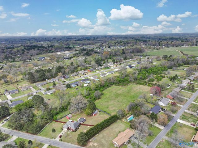 332 Ohara Drive, Albertville, AL 35950