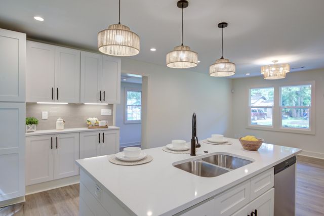 1846 Hazelwood Drive, Charleston, SC 29407
