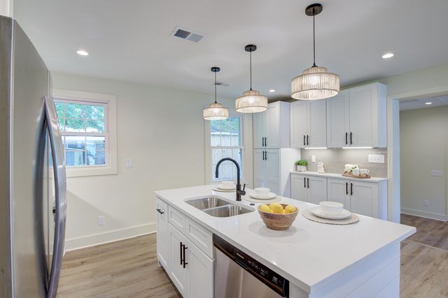 1846 Hazelwood Drive, Charleston, SC 29407