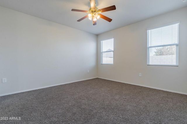 5206 E Gummite Drive, San Tan Valley, AZ 85143